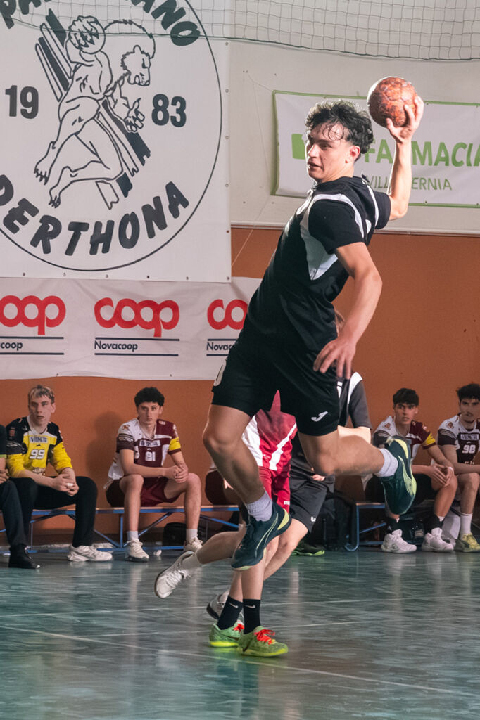 Pallamano Derthona chiude in bellezza: 41-36 al Cassano Magnago nell’ultima di Serie B